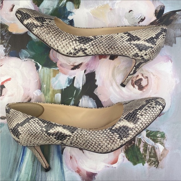 Cole Haan Harlow Snakeskin Embossed Leather Heels Size 9.5 - Picture 6 of 14